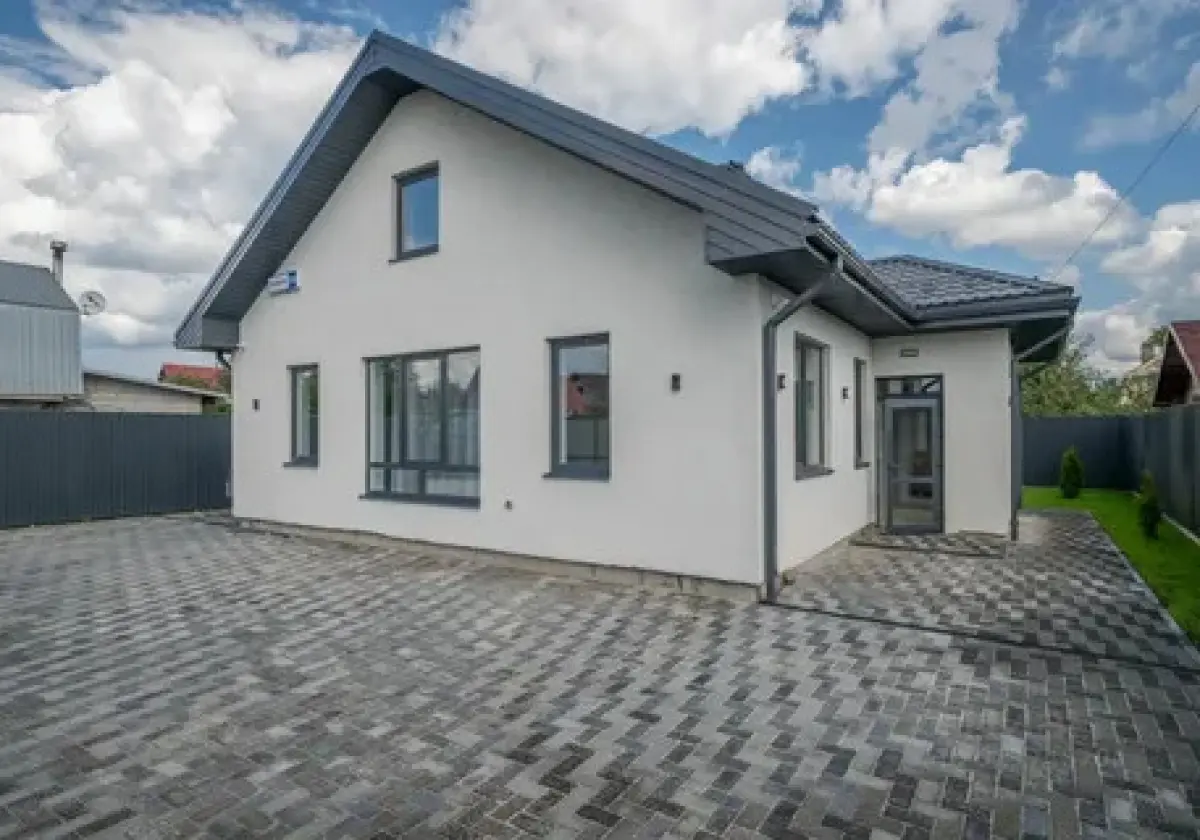 Дом 80 м² на участке 12 сот.