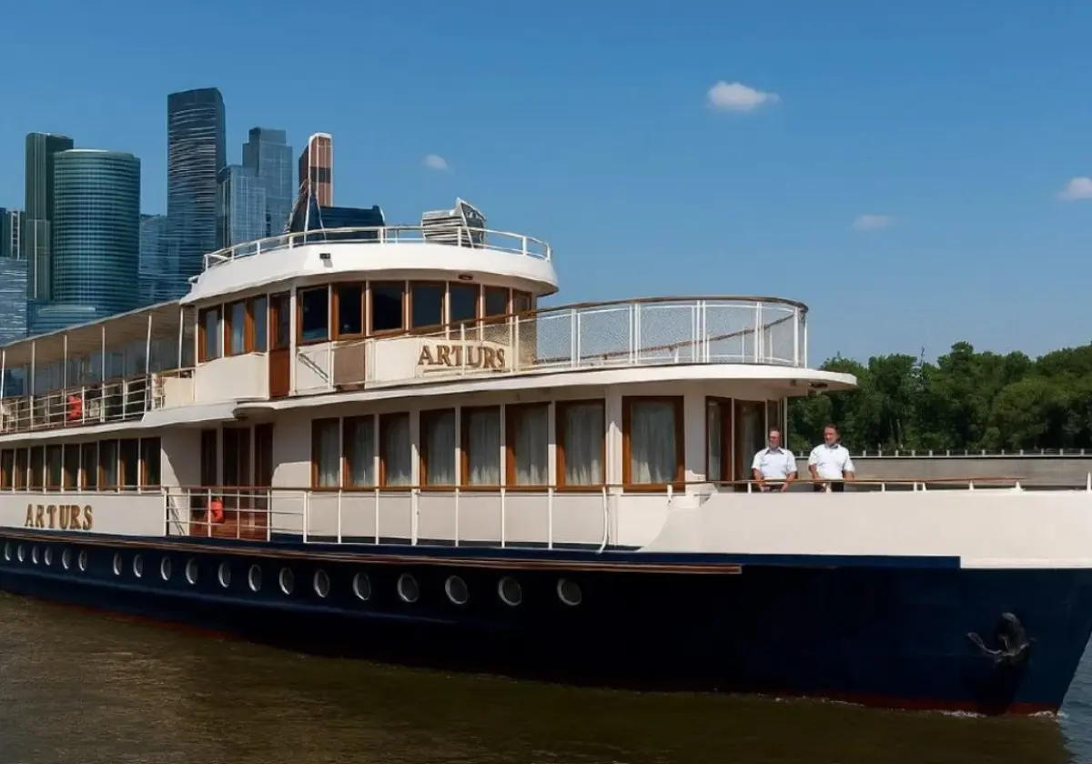 Аренда теплохода «Артурс»