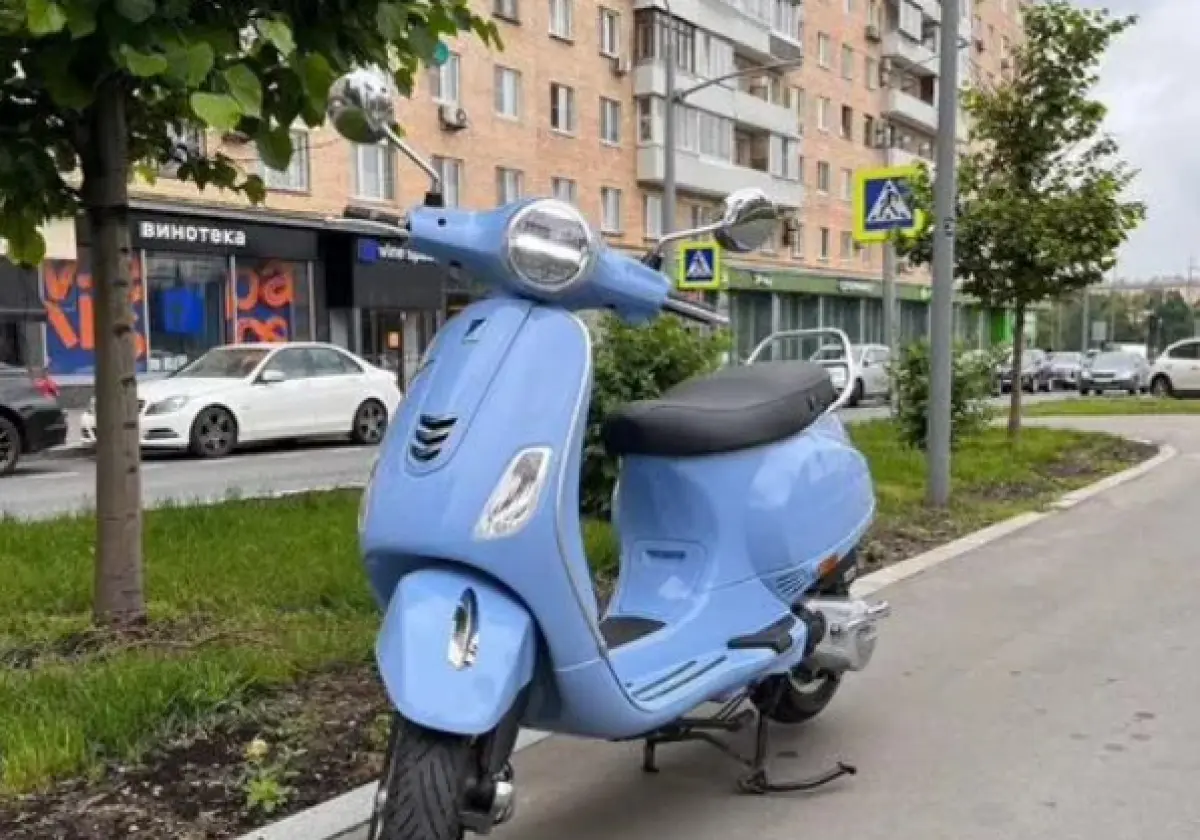 Аренда мопеда скутера Vespa