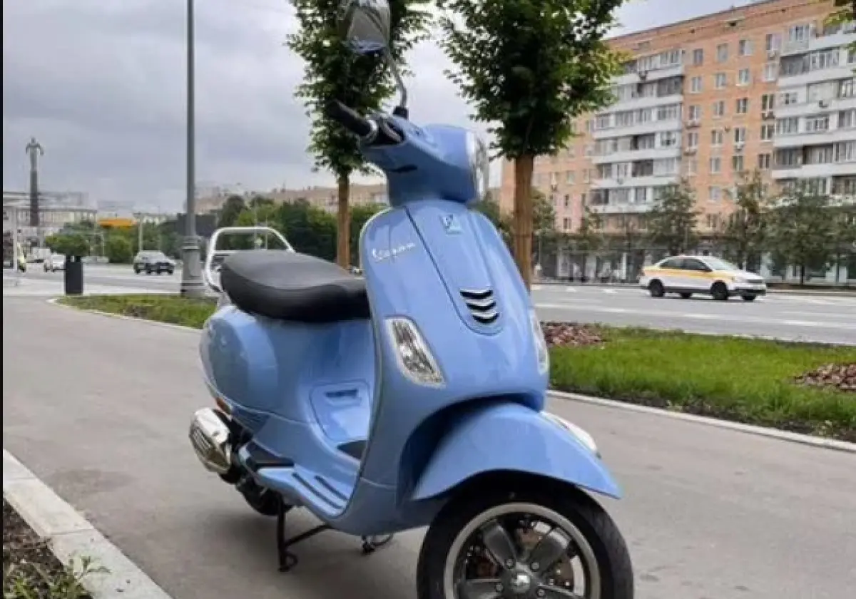 Аренда мопеда скутера Vespa