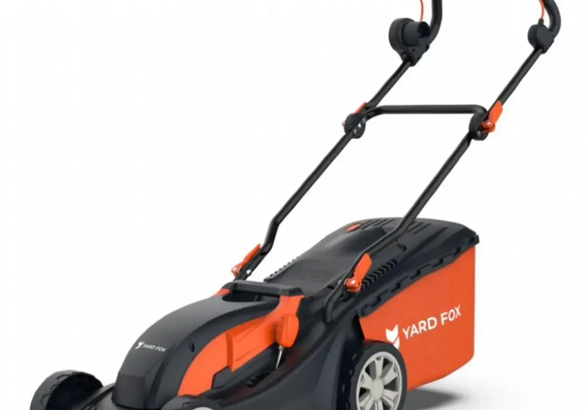 Электрическая газонокосилка