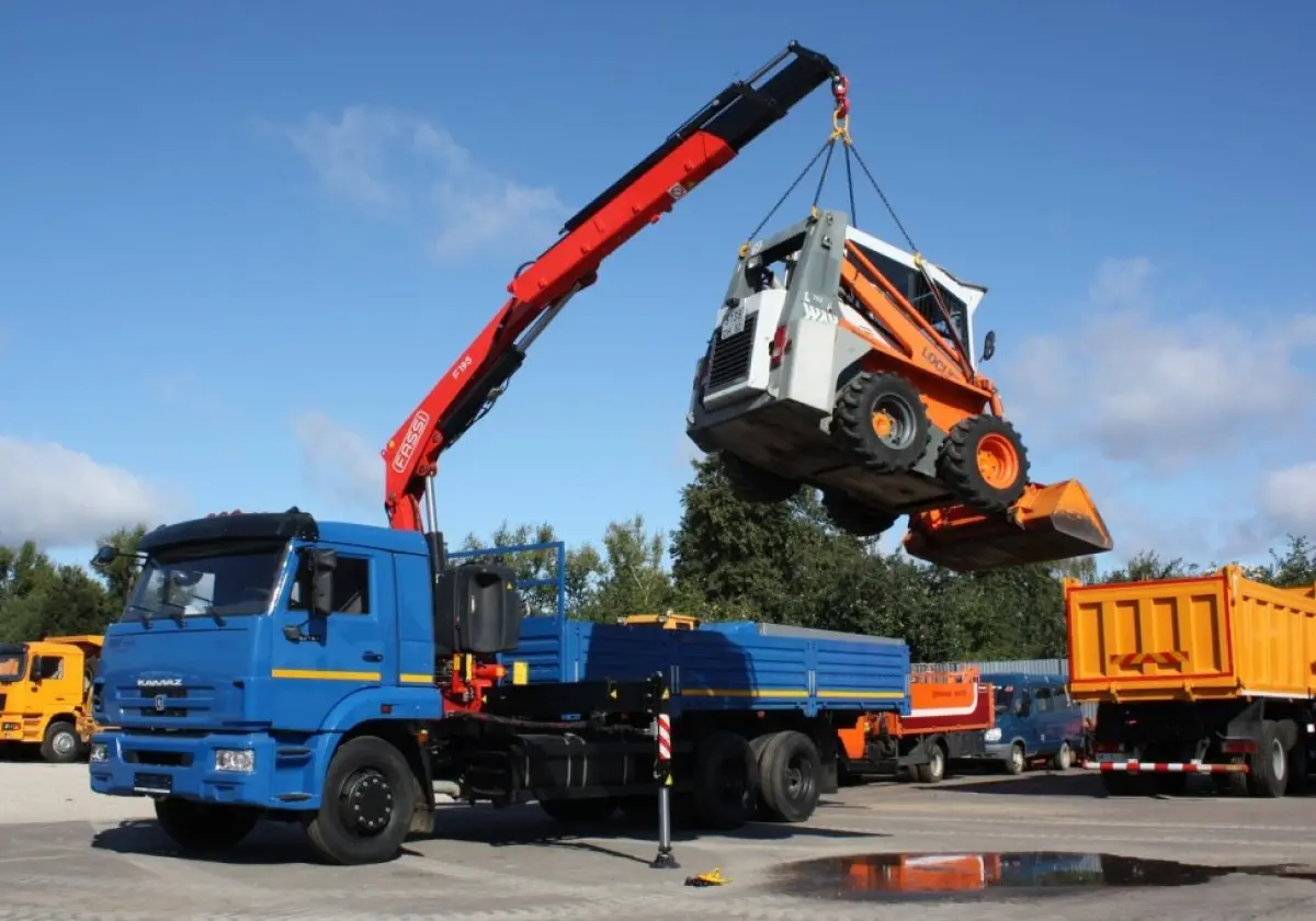 Аренда и услуги автокрана, 25 т, 21 м, с гуськом 7 м