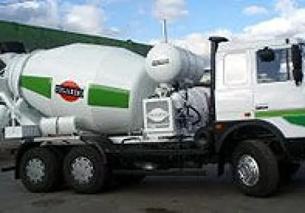 Автобетоносмеситель МАЗ в аренду