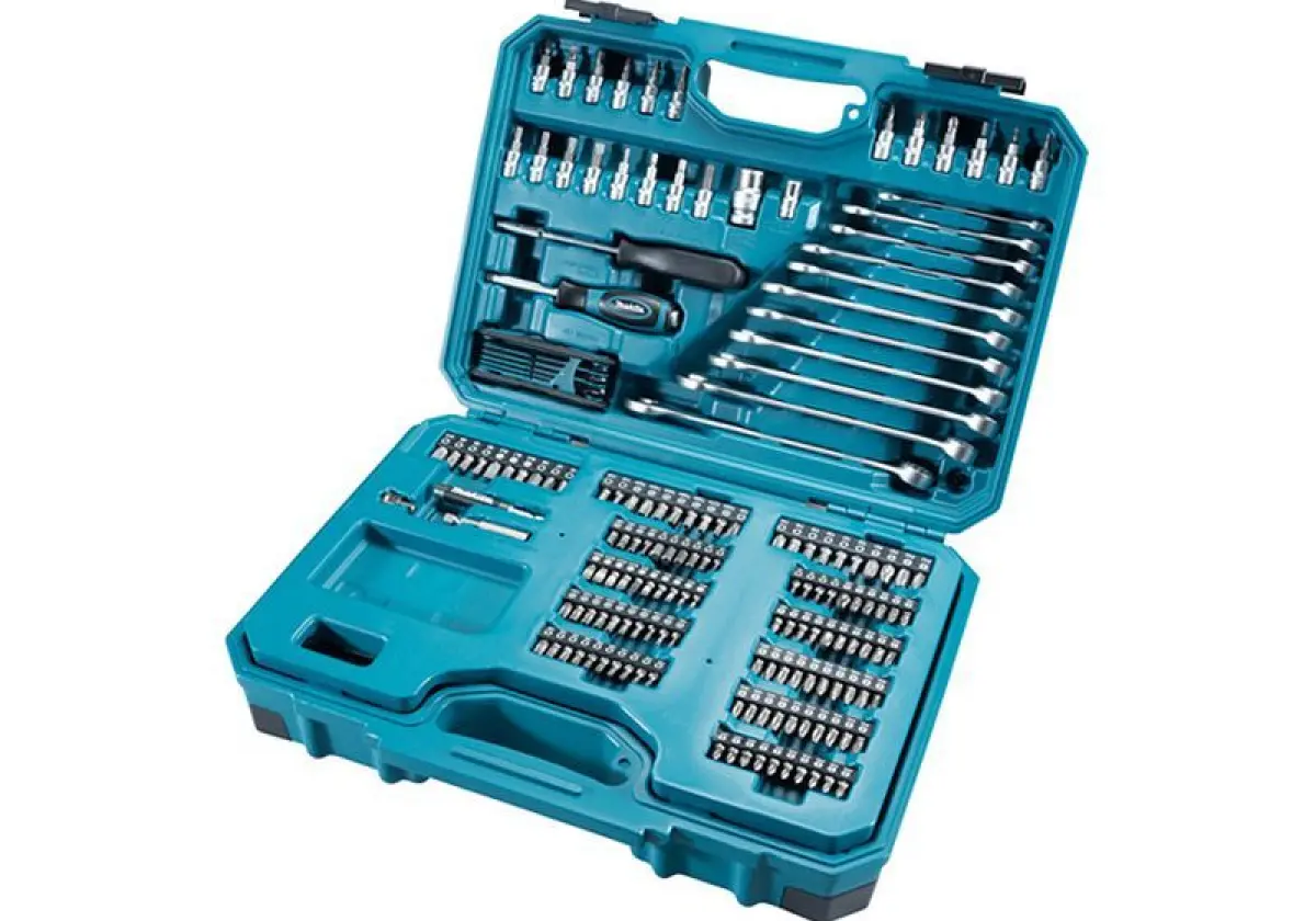 Набор ключи 82 предмета аренда