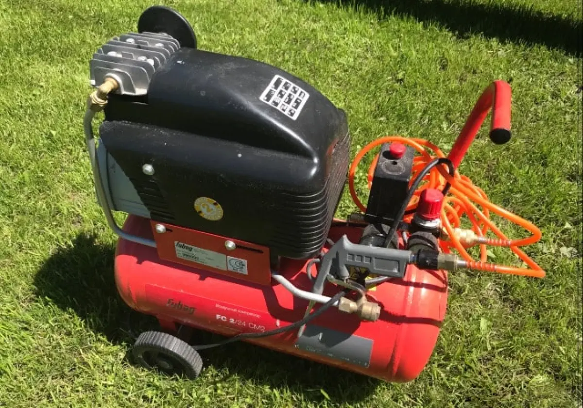 Компрессор воздушный 490 л/мин 100л в прокат