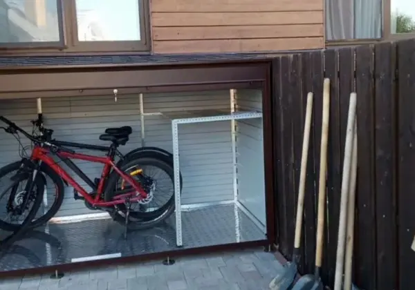 Шкаф роллетный для инвентаря