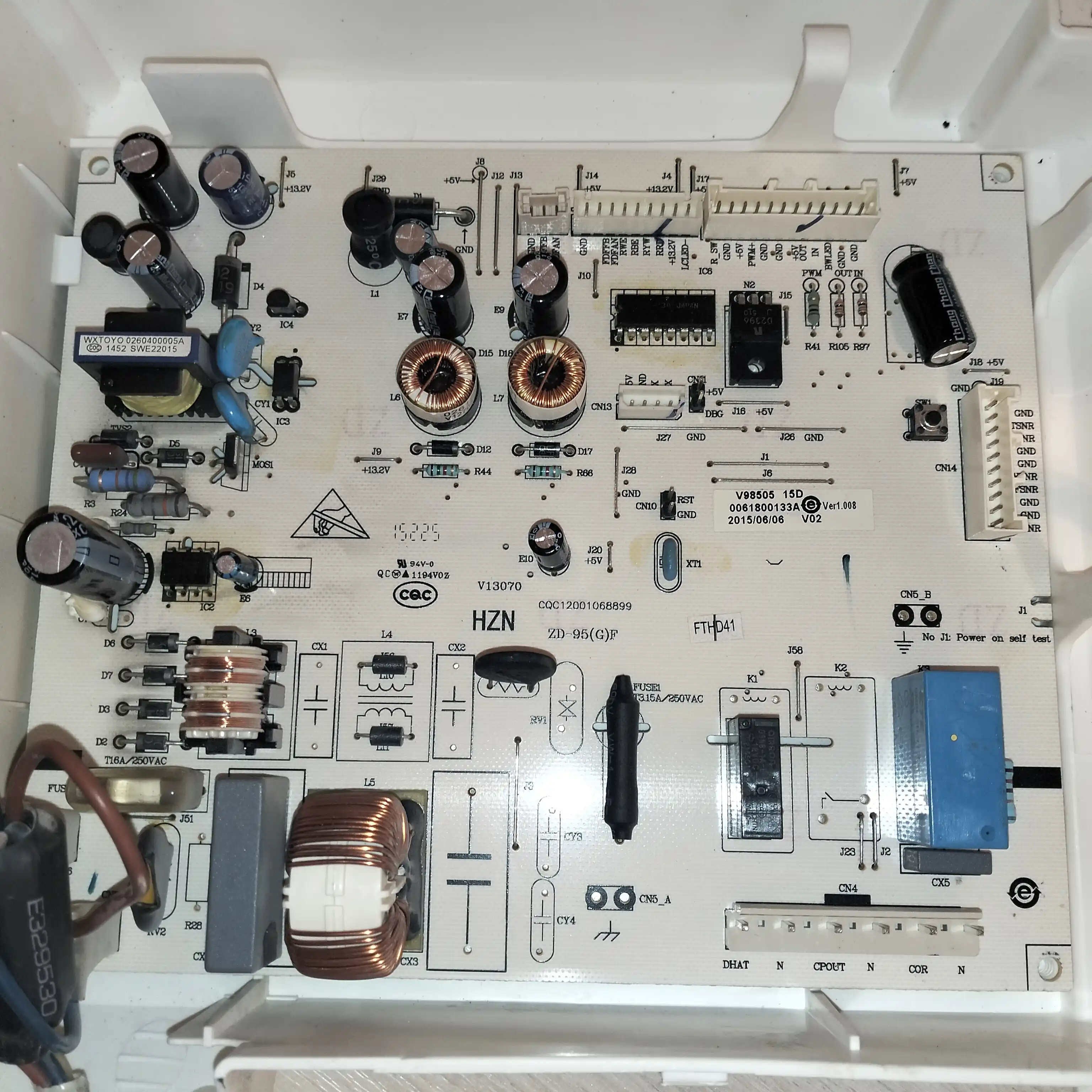 Плата управления холодильника Haier C2FE636CXJRU (модуль HZN ZD-95(G)F) при диагностике