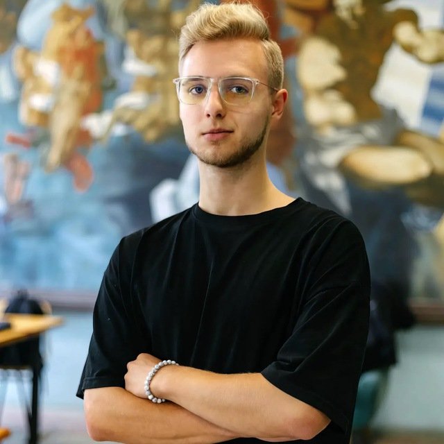 Алексей Иванов — репетитор: информатика, математика