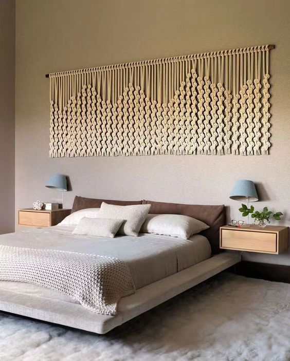 Фото № 20: Как красиво и практично оформить стены в спальне: идеи и советы