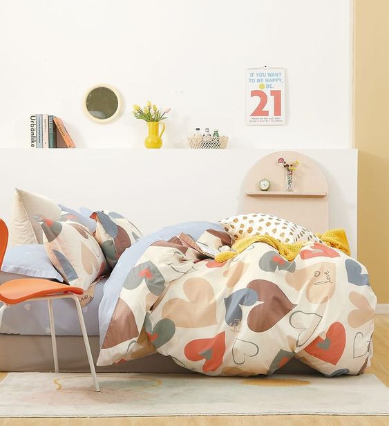 Фото № 28: Как декорировать кровать: 30 модных вариантов постельного белья