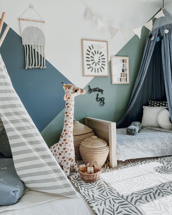 Зеленая спальня: дизайн интерьера спальни в зеленых тонах, 30+ фото