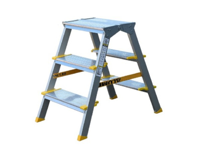 двухсторонняя стремянка алюминиевая анодированная, ширина ступени 130 мм. 3 ст.