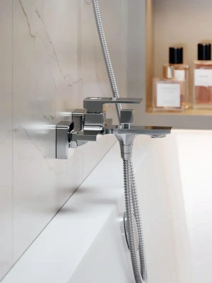 смеситель для ванны lutz m04-100cr однорычажный короткий излив цвет хром