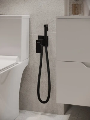 смеситель с гигиеническим душем alfi al04-8044 скрытый монтаж цвет черный