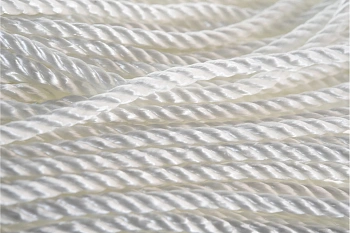 веревка крученая пп 4 мм (20 м) цветная