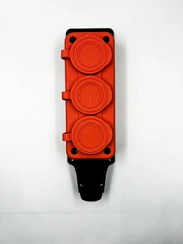 розетка (колодка) трехместная с крышкам каучук 2p+pe 230v 16а ip54 оранжевая dynel