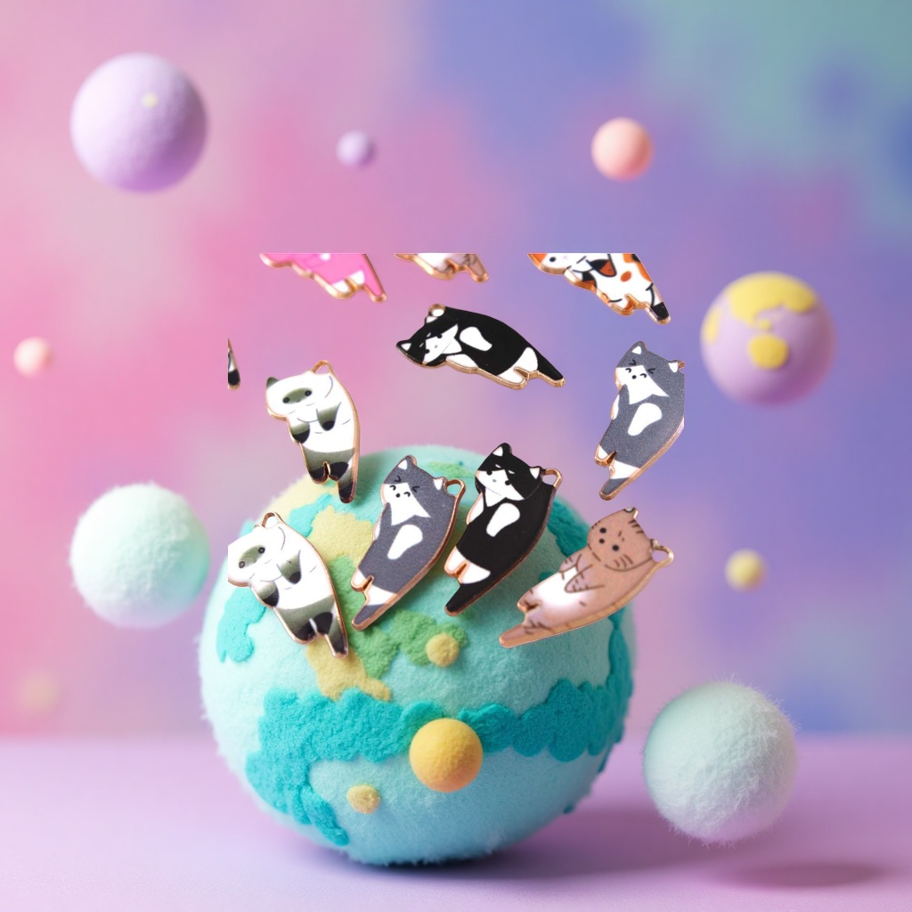 Подвеска-кошка металлическая цветная оптом из Китая — фотография 5
