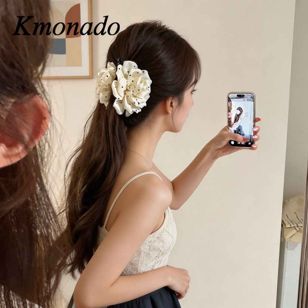 Заколка-банан с цветком оптом из Китая — фотография 2