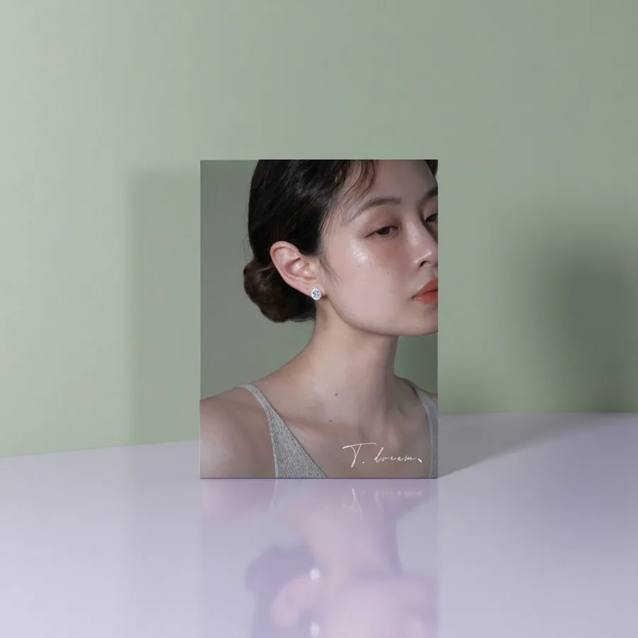 Серьги-пусеты капли со стразами оптом из Китая — фотография 2