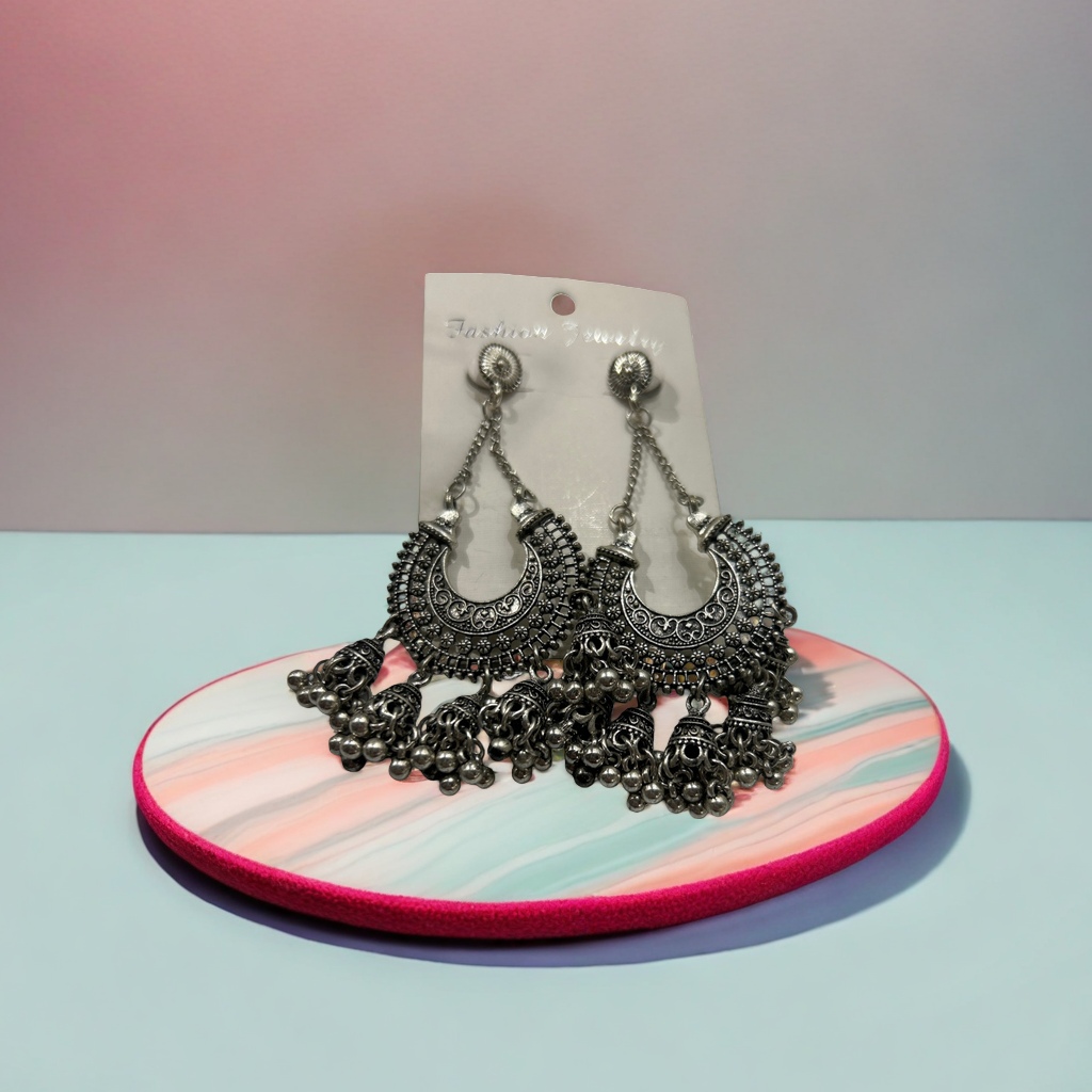 Серьги серебристые ретро оптом из Китая — фотография 3