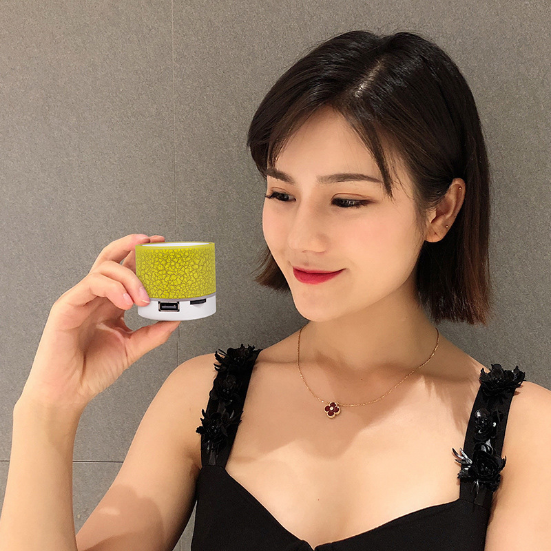 Колонка Bluetooth портативная металлическая A10 оптом из Китая — фотография 3