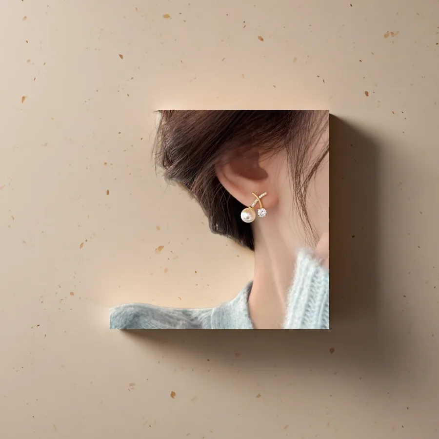 Серьги-пусеты золотистые с жемчугом оптом из Китая — фотография 2