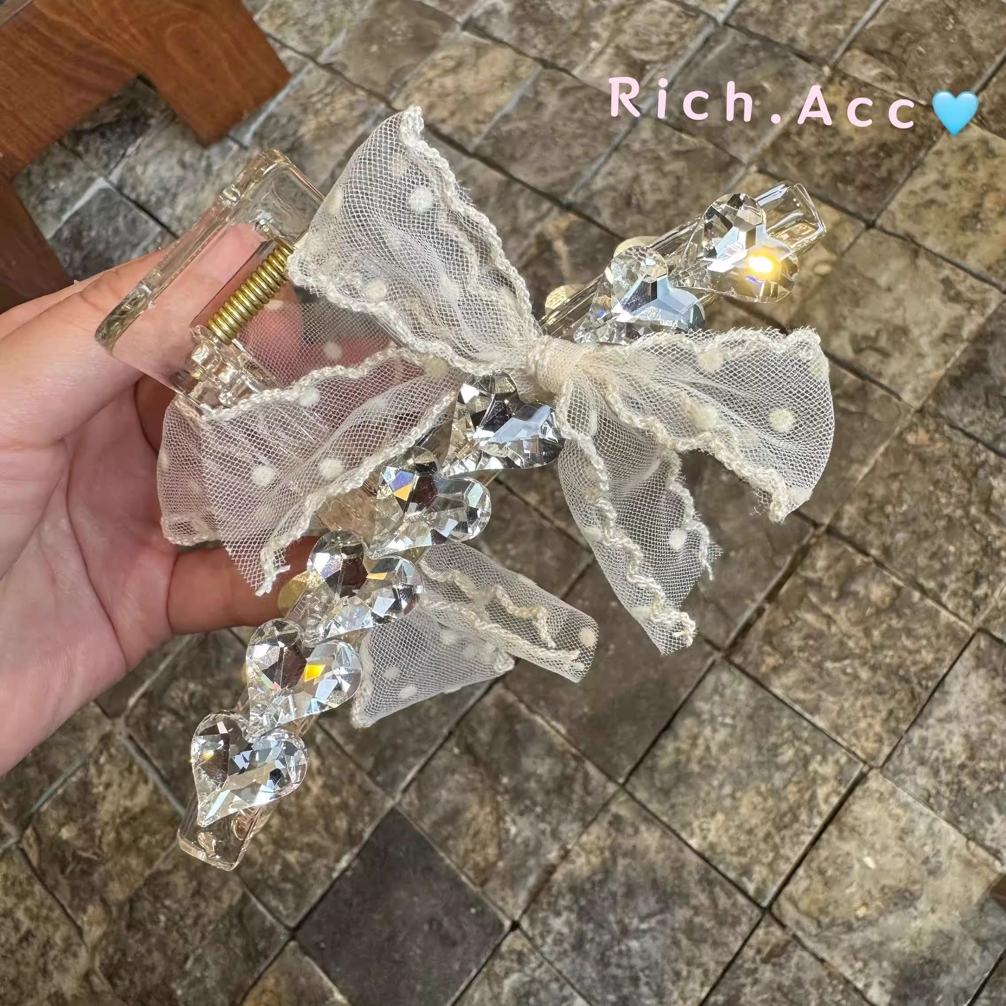 Крабик для волос с кристаллами и кружевом оптом из Китая — фотография 3