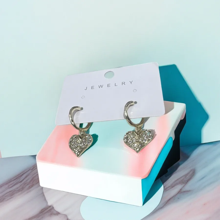 Серьги «Сердце» со стразами золотистые оптом из Китая — фотография 2