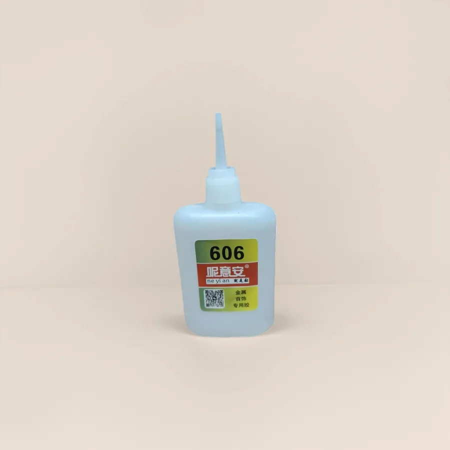 Клей 606 для бижутерии оптом из Китая — фотография 2