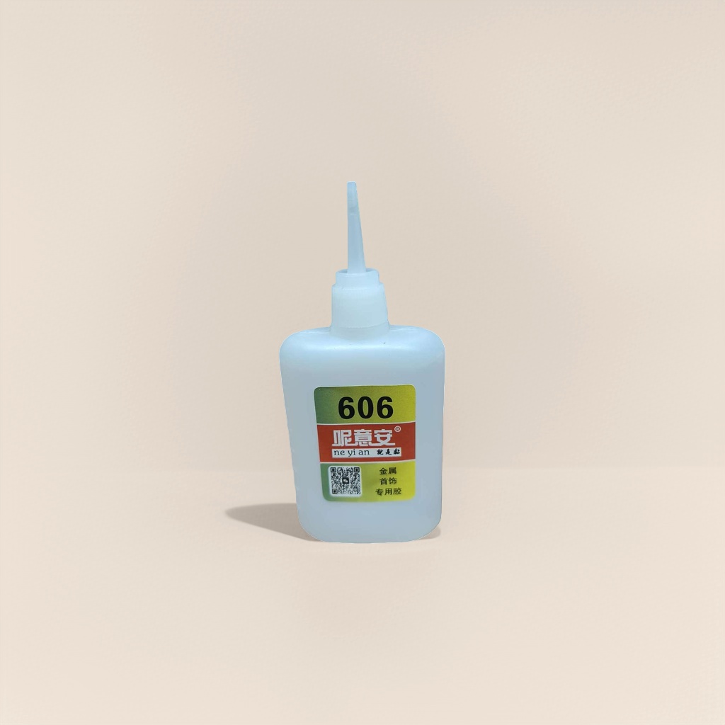 Клей 606 для бижутерии оптом из Китая — фотография 4
