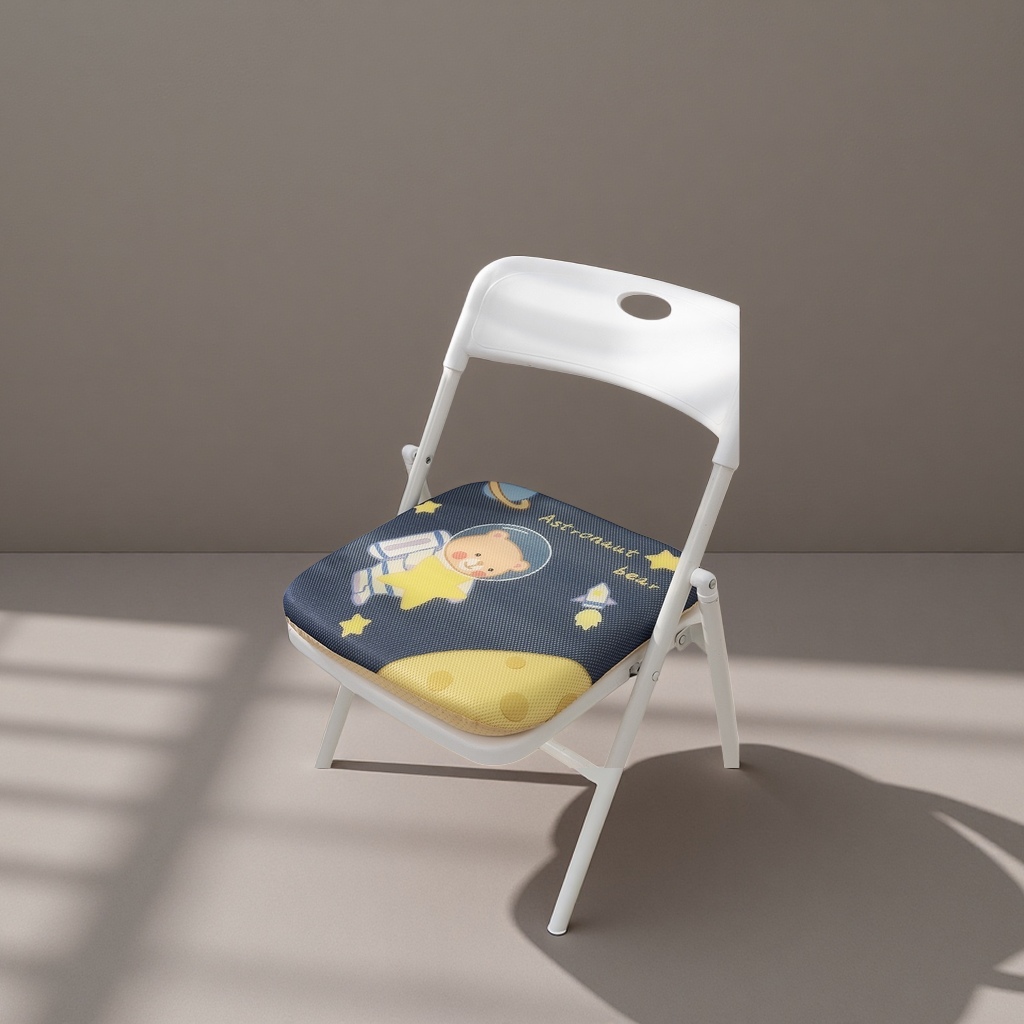Сидушка на стул с мишкой-космонавтом оптом из Китая — фотография 4