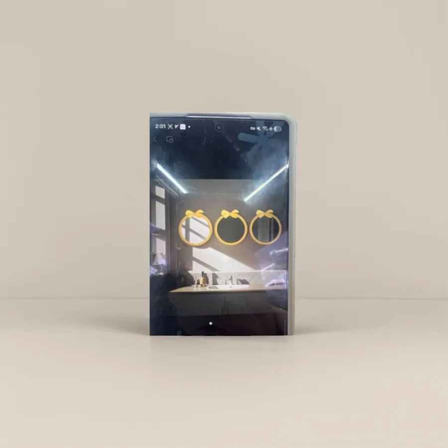 Зеркало круглое с золотистым бантом оптом из Китая — фотография 2