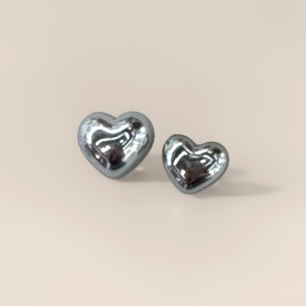 Серьги-гвоздики серебристые сердечки оптом из Китая — фотография 3