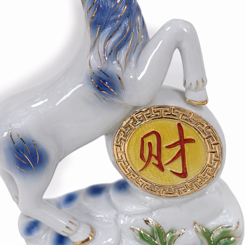 Статуэтка овца фарфоровая на расписной подставке оптом из Китая — фотография 5