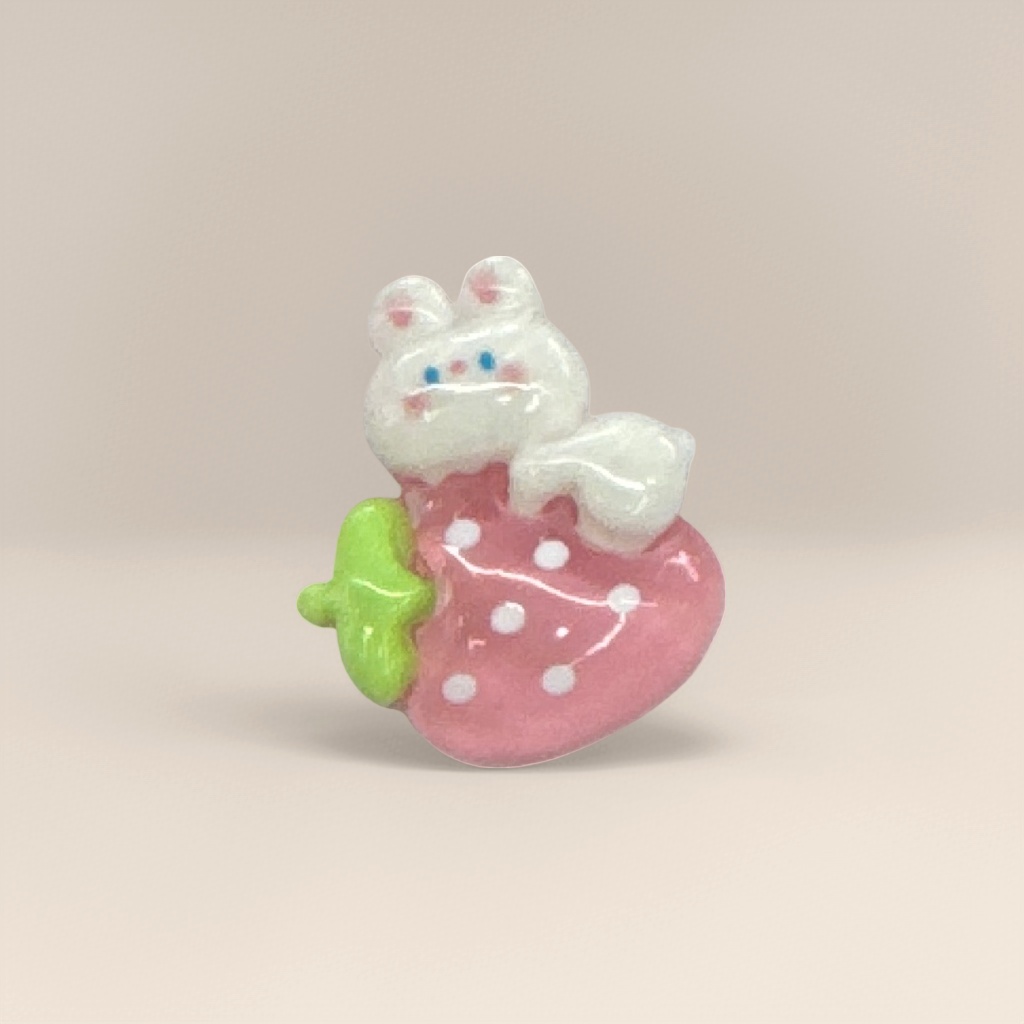 Фигурка керамическая кролик-клубника оптом из Китая — фотография 4