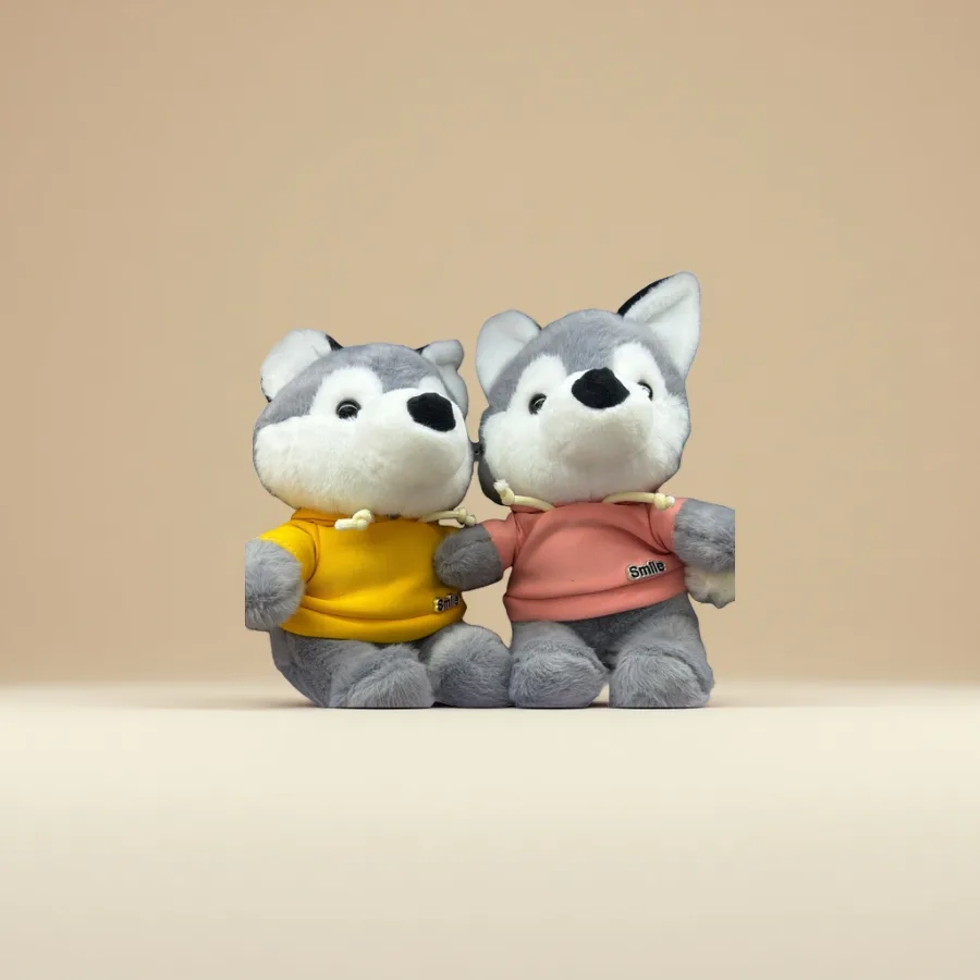 Мягкая игрушка хаски в толстовке оптом из Китая — фотография 2