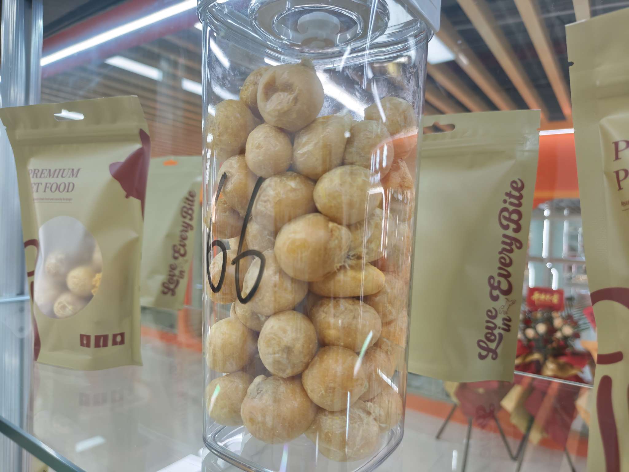 Лакомство сублимированное с курицей и печенью оптом из Китая — фотография 2