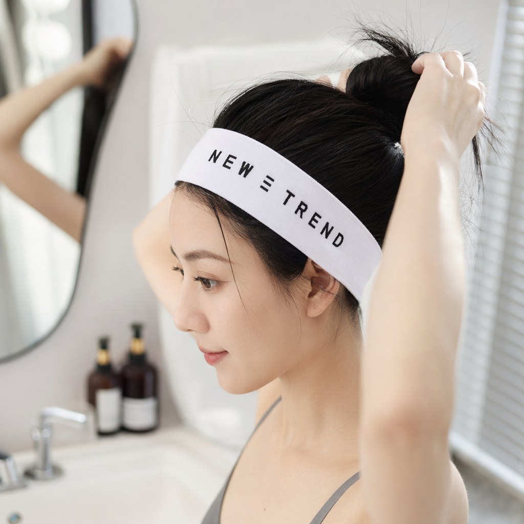Этикетки тканые белые с надписью NEW TREND оптом из Китая — фотография 3