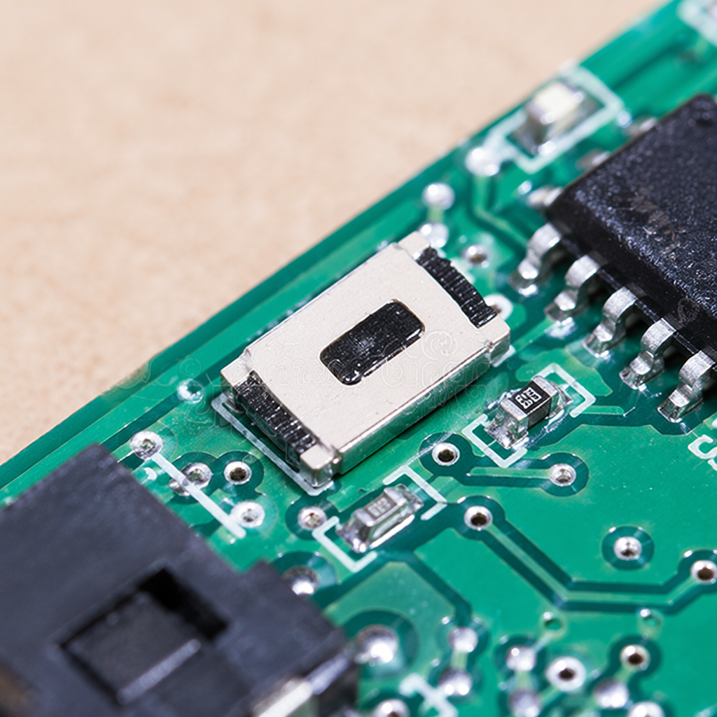 Индуктивность SMD 10 мкГн типоразмер 0805 оптом из Китая — фотография 3