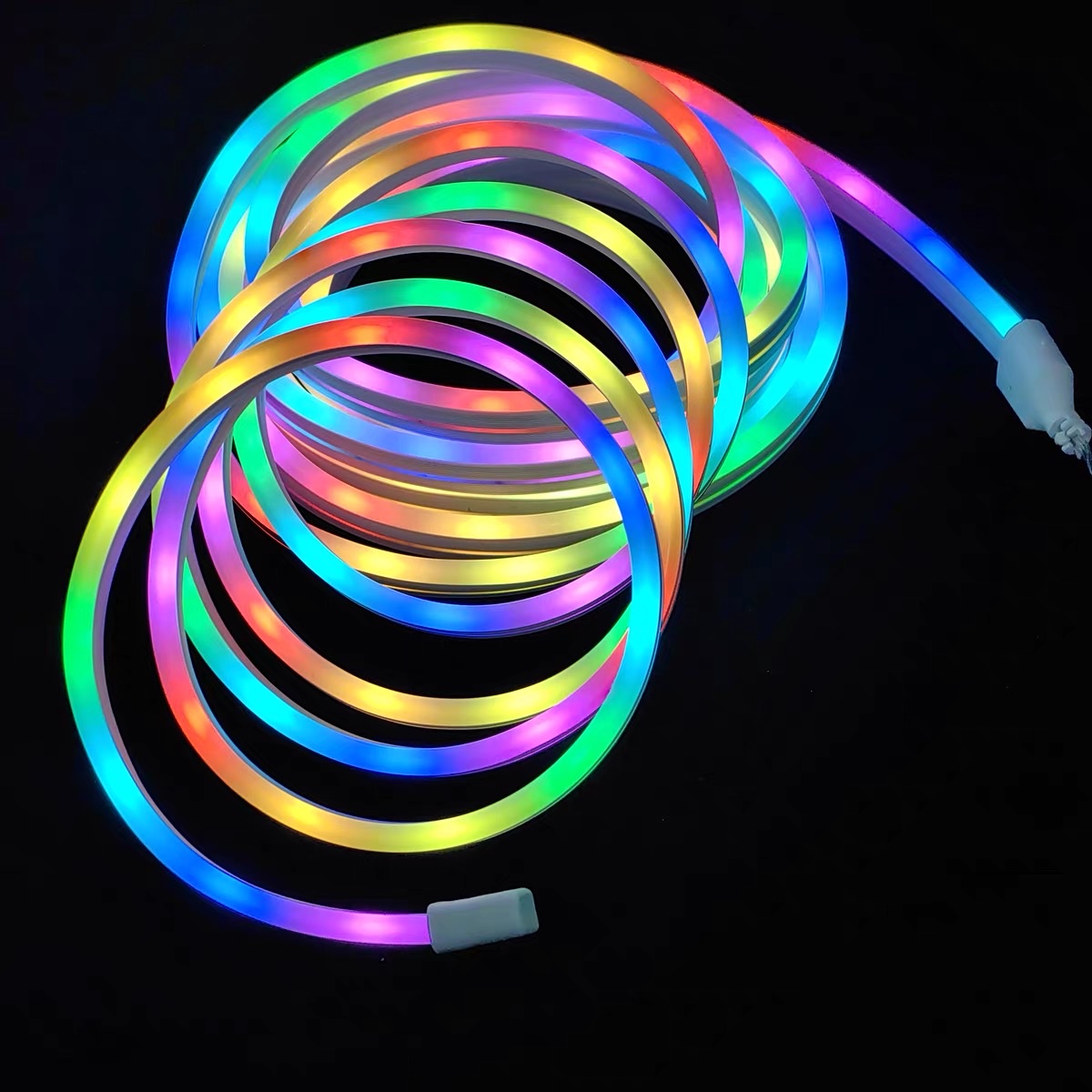 Лента светодиодная RGB 5 м с управлением по Bluetooth оптом из Китая — фотография 2