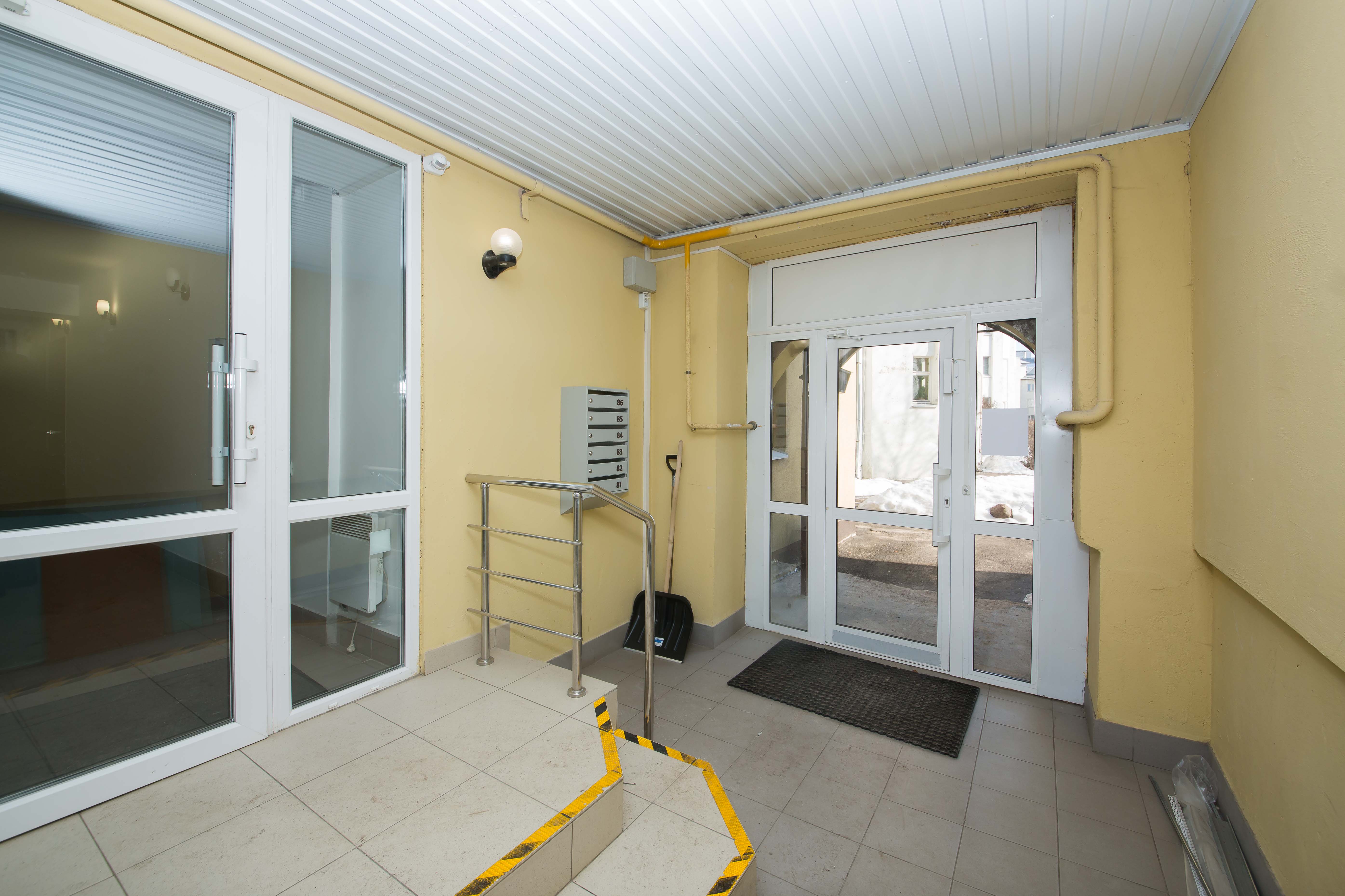 Студия 36 кв. метра ,Малая пролетарская 