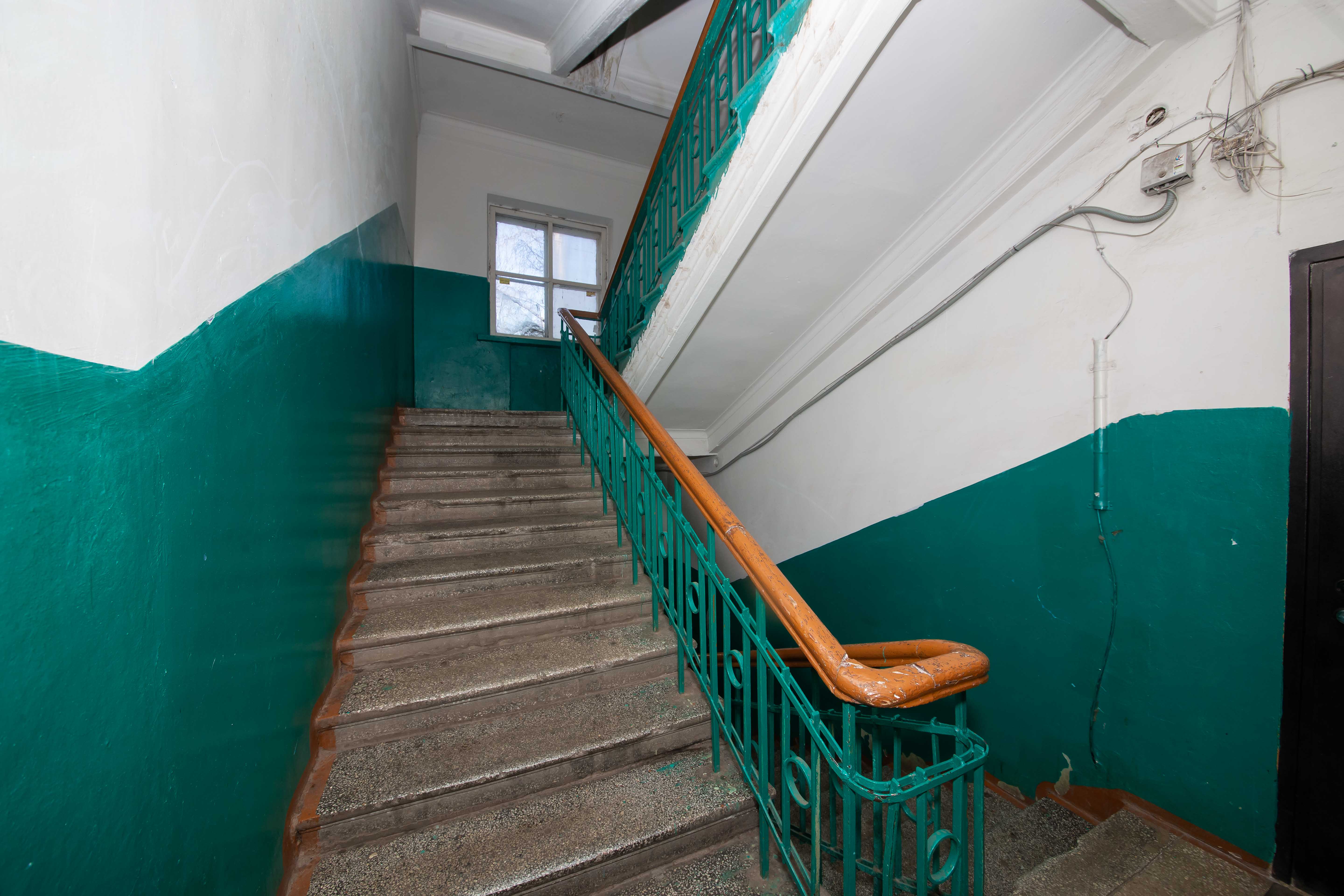 3шка Спартаковская 13