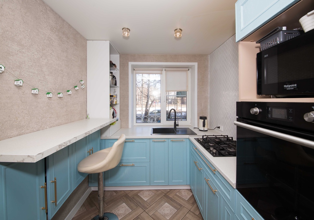 3-ка, 60,1 кв.м., 1/9 эт., ул. Громова 56, корп.3