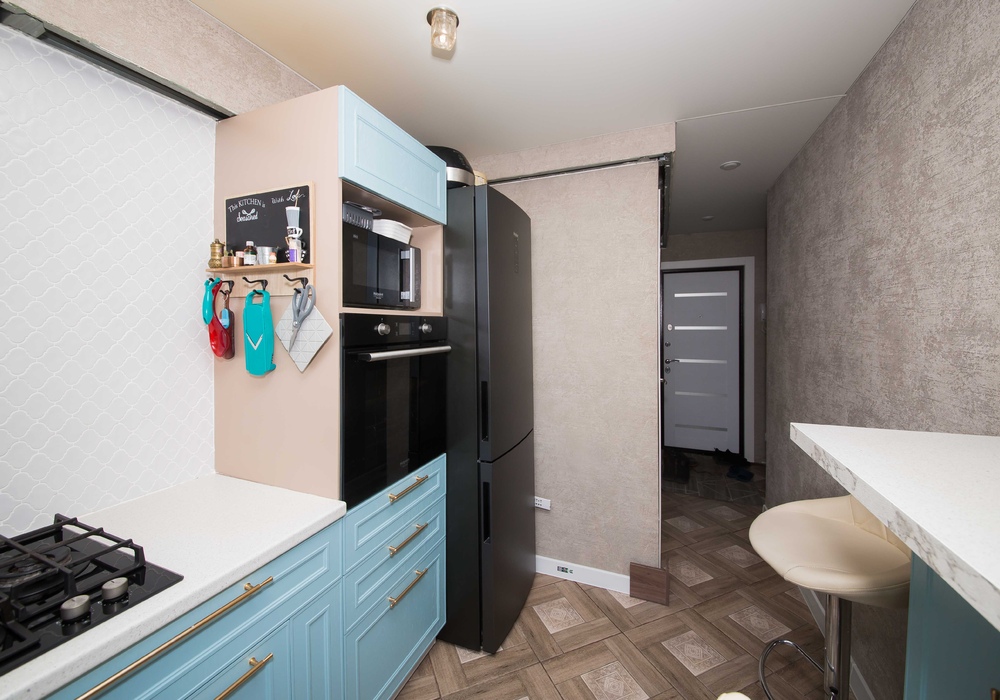 3-ка, 60,1 кв.м., 1/9 эт., ул. Громова 56, корп.3