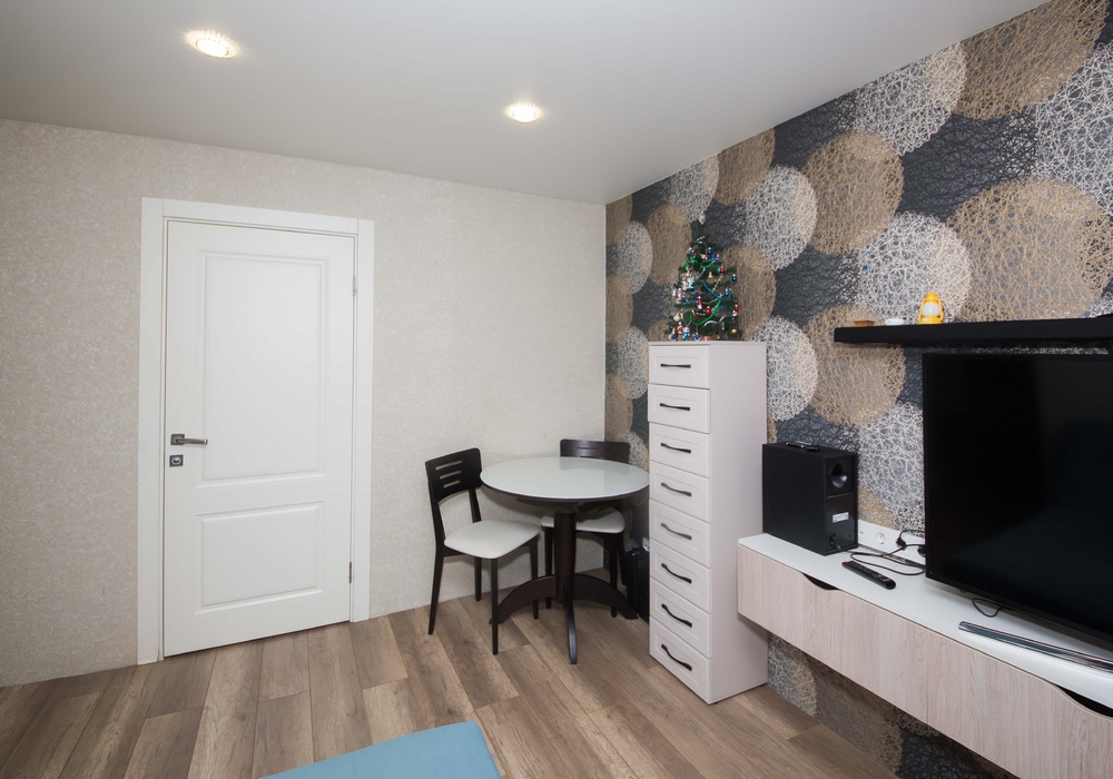 3-ка, 60,1 кв.м., 1/9 эт., ул. Громова 56, корп.3