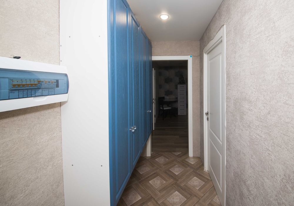 3-ка, 60,1 кв.м., 1/9 эт., ул. Громова 56, корп.3