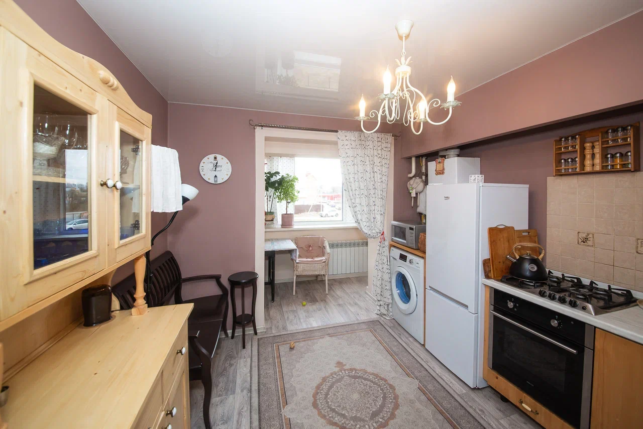 1-комнатная квартира 42 м² в Щедрино с мебелью