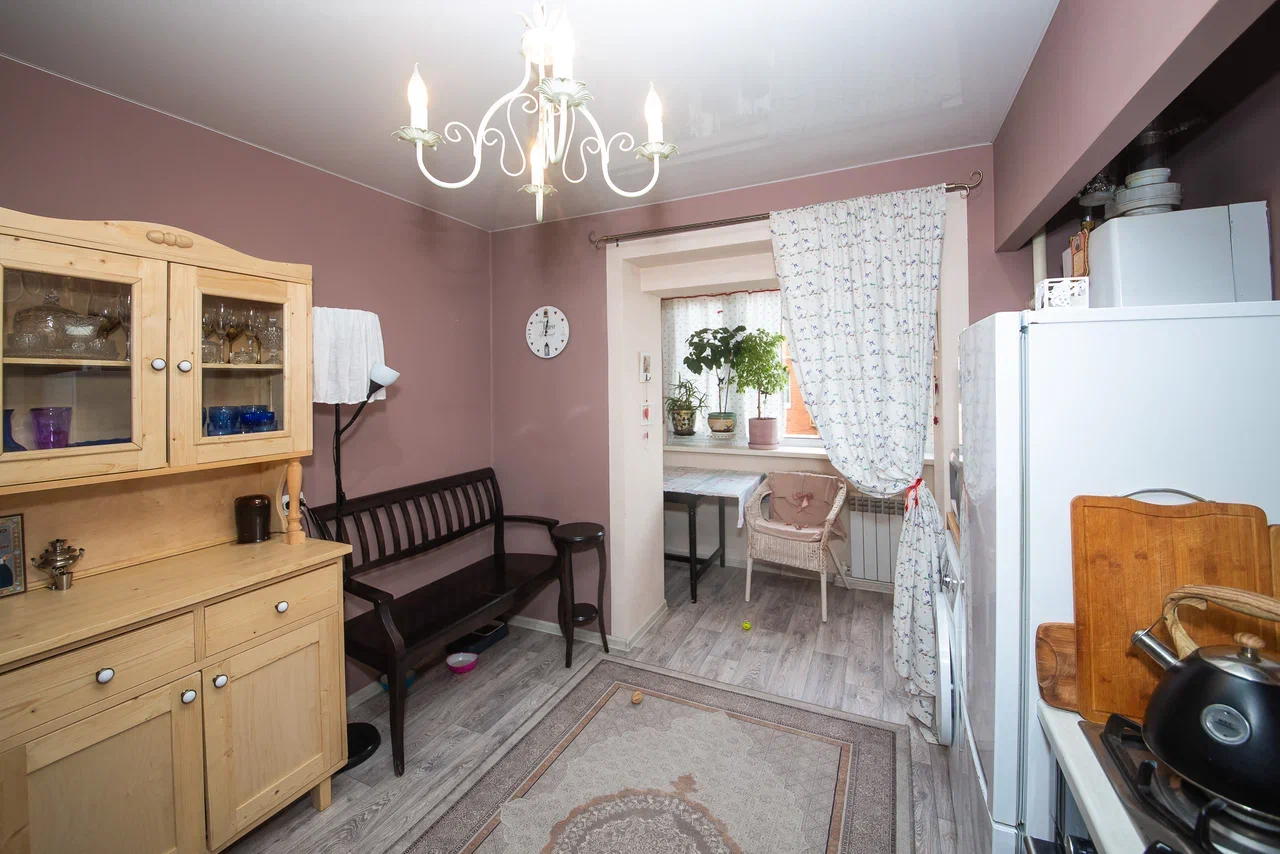 1-комнатная квартира 42 м² в Щедрино с мебелью