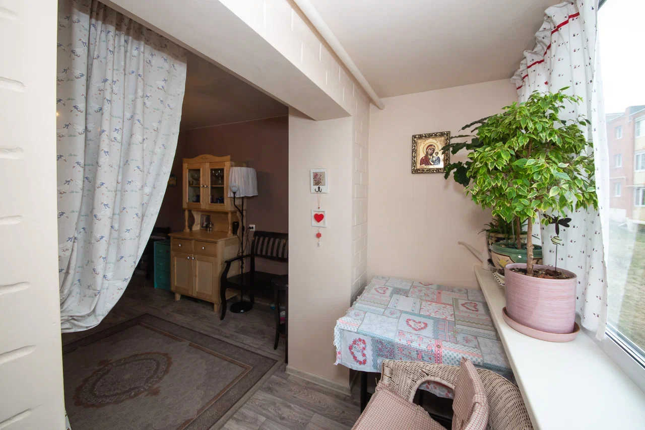 1-комнатная квартира 42 м² в Щедрино с мебелью