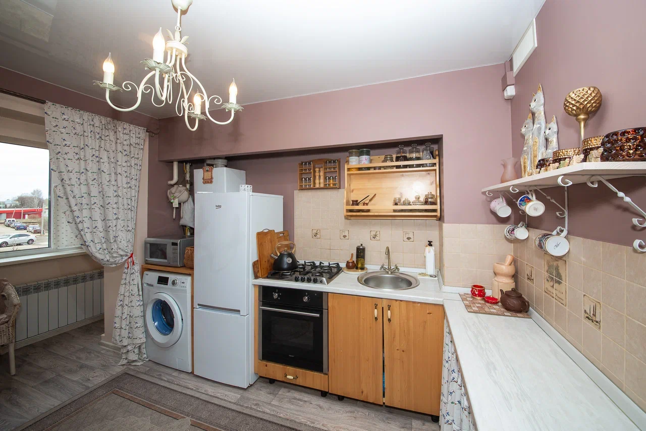 1-комнатная квартира 42 м² в Щедрино с мебелью